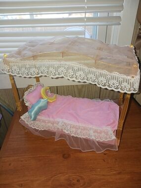 Barbie Pink Canopy Bed Daybed with Gold Frame and Pastel Pillows Vintage 1996